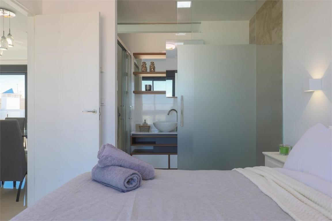 Luxury Appartement Alicante Los Arenales Del Sol, Near Beach, Large Solarium, Full Equipement Eksteriør bilde